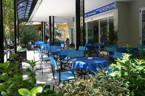 Hotel St. Raphael Rivazzurra Di Rimini Екстер'єр фото